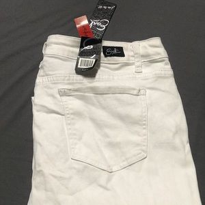 White Skinny Ankle Jeans NWT